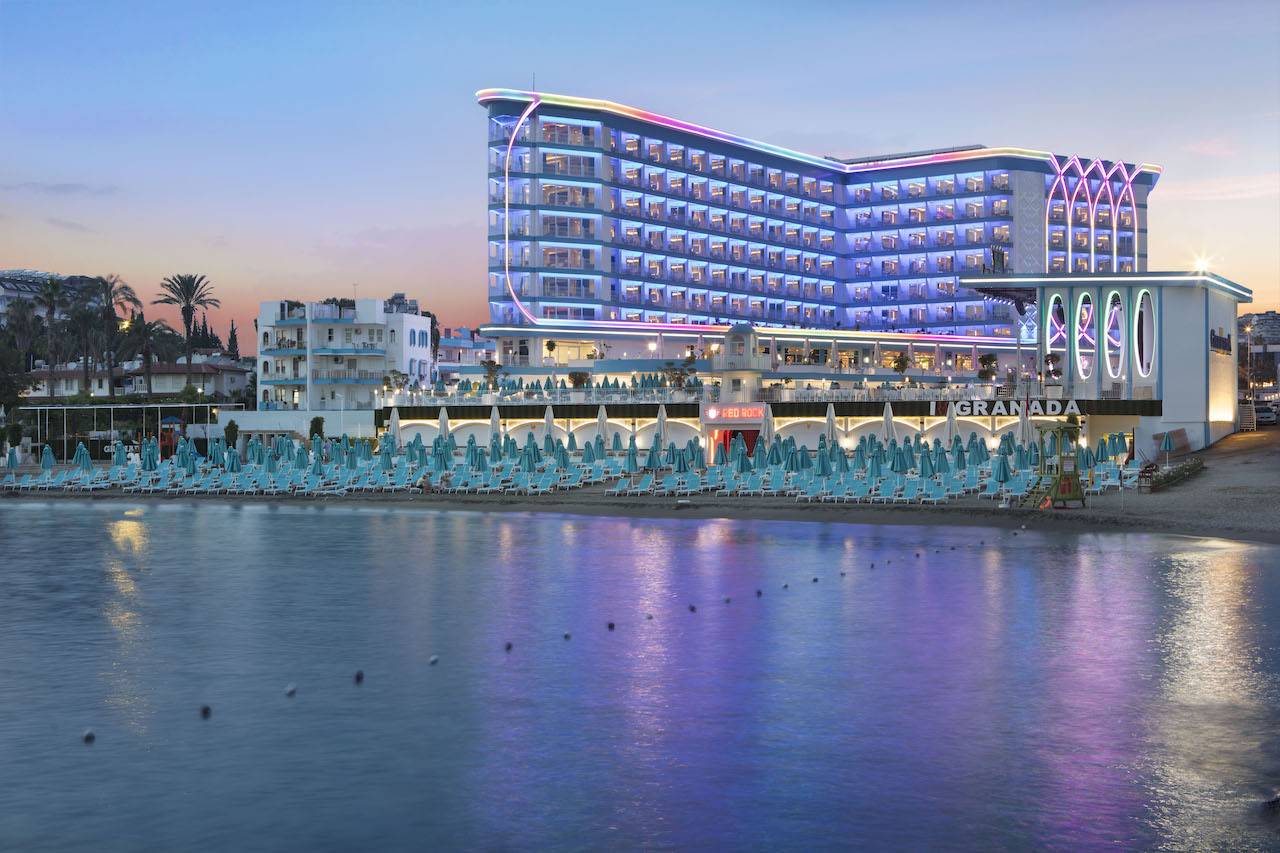 Granada Luxury Beach - ALANJA Granada Luxury Beach - ALANJA