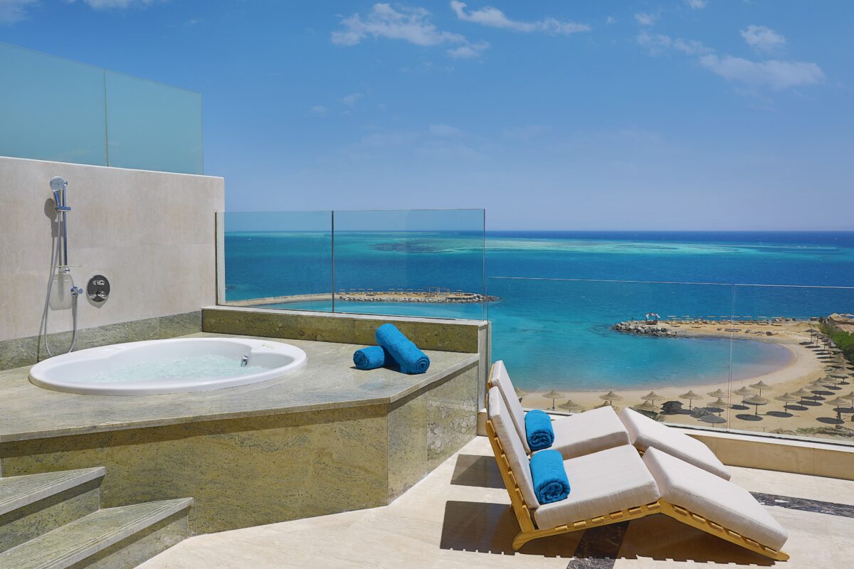 Moderan hotel sa zadivljujućim pogledom na more