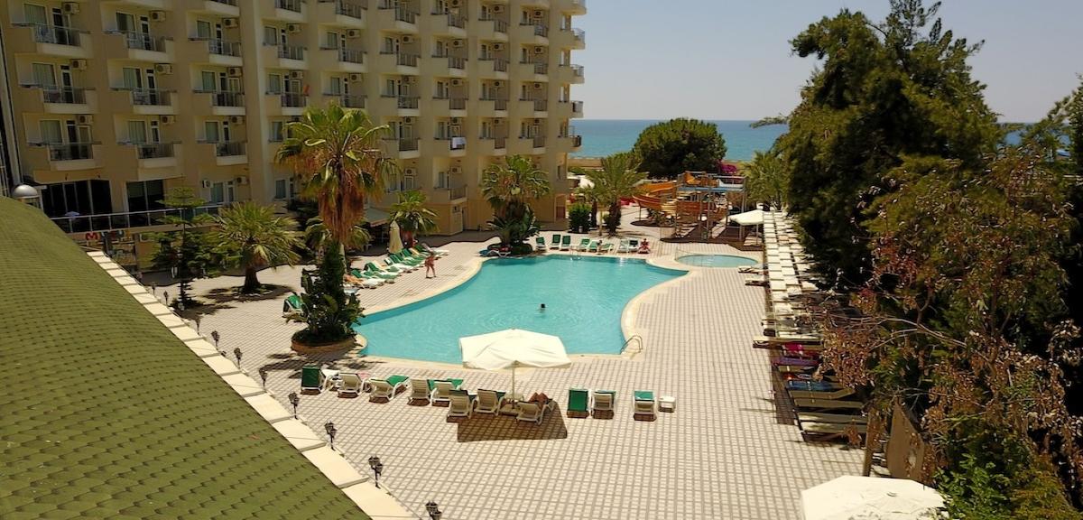 Asrin Beach Hotel / Asrin Beach Hotel