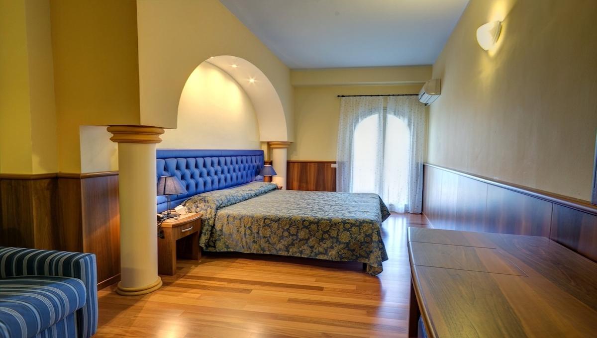 Hotel Kalos / Hotel Kalos