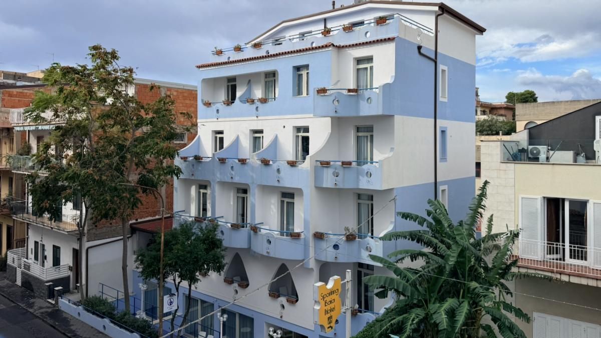 VILLA ATHENA (DEPENDANCE SPORTING BAIA)