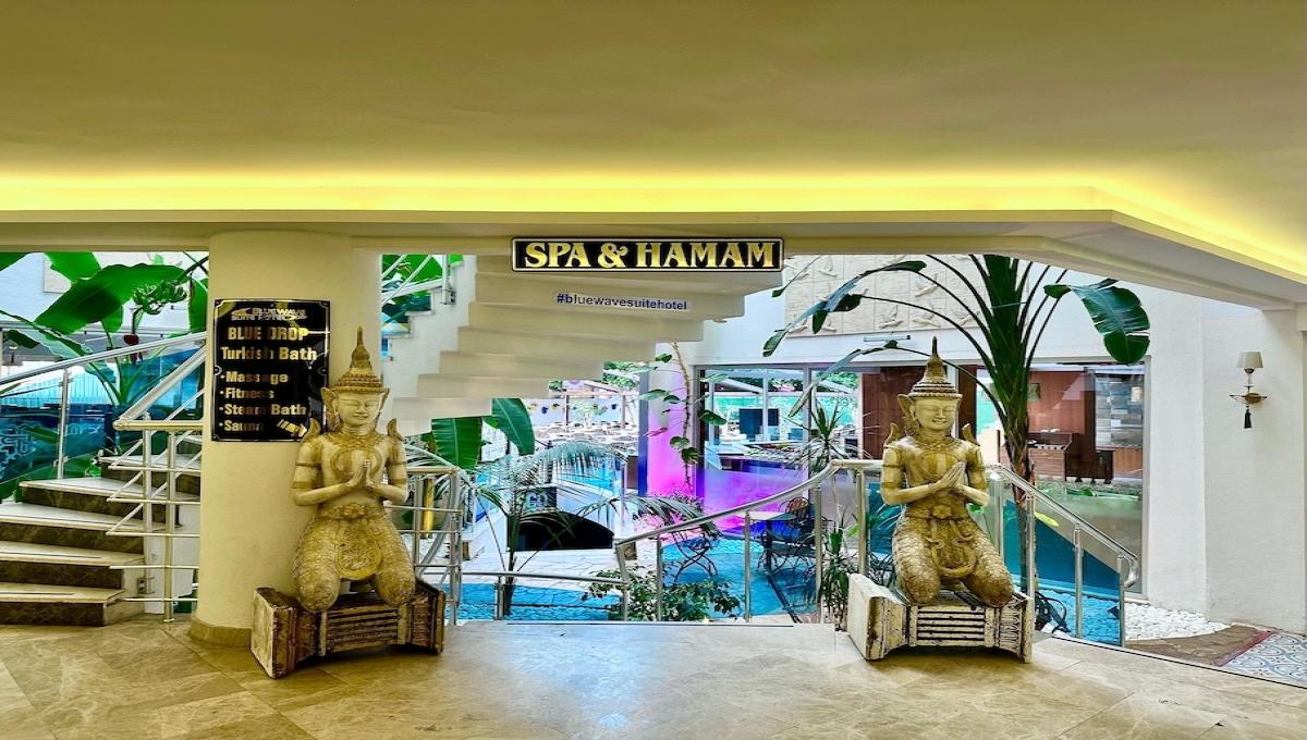 Blue Wave Suite Hotel / Blue Wave Suite Hotel