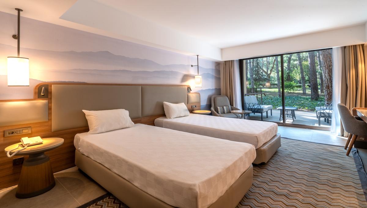 Champion Holiday Village / Champion Holiday Village