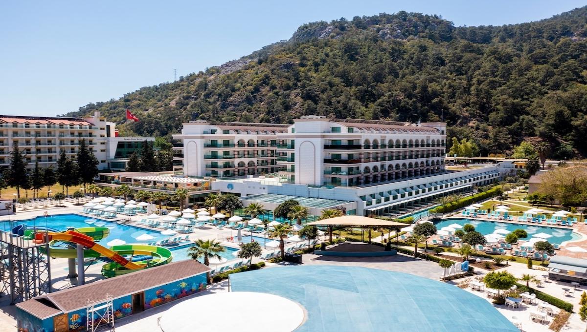 DOSINIA LUXURY RESORT