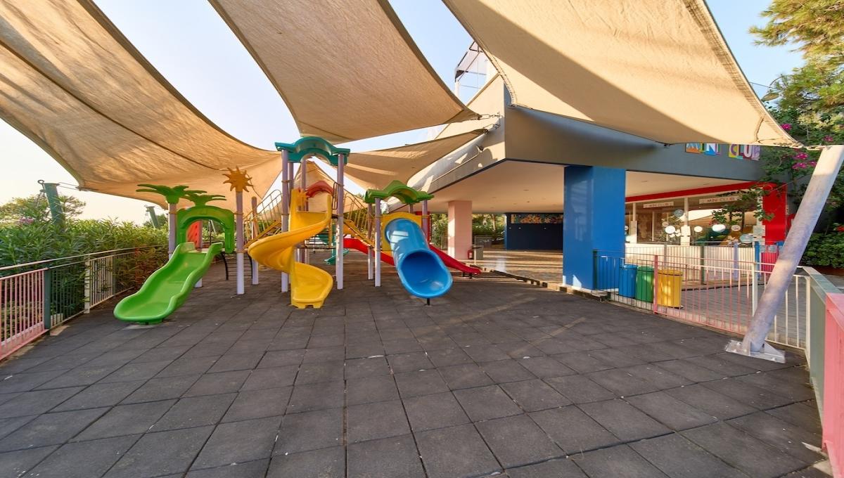 La Blanche Island / La Blanche Island