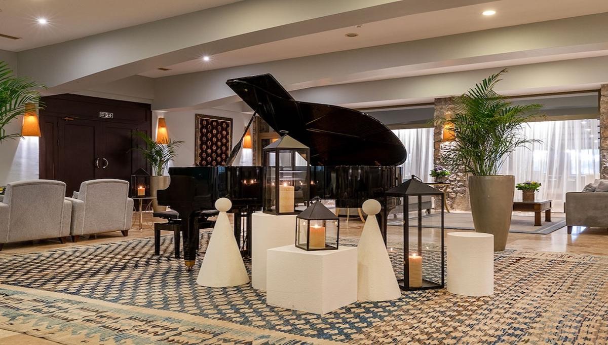 Marti Resort / Marti Resort