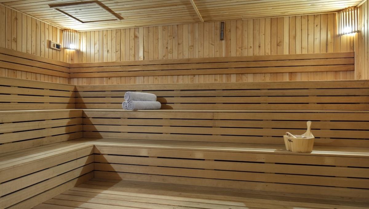 Nirvana Cosmopolitan / Nirvana Cosmopolitan