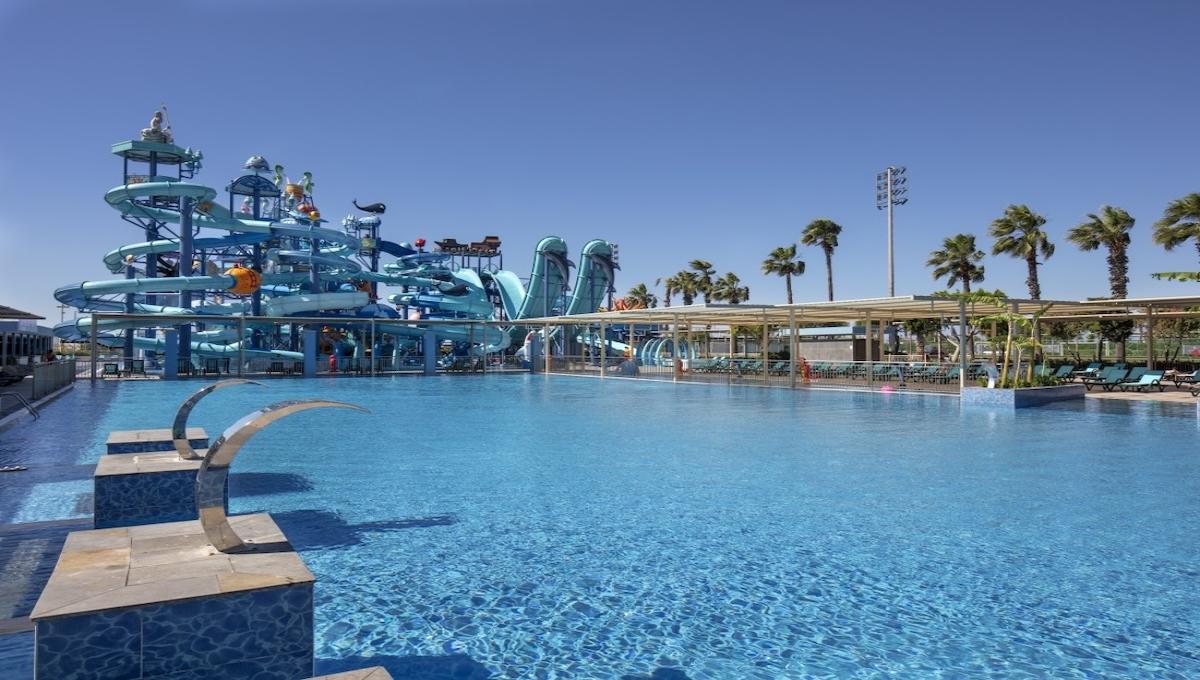 Nirvana Cosmopolitan / Nirvana Cosmopolitan