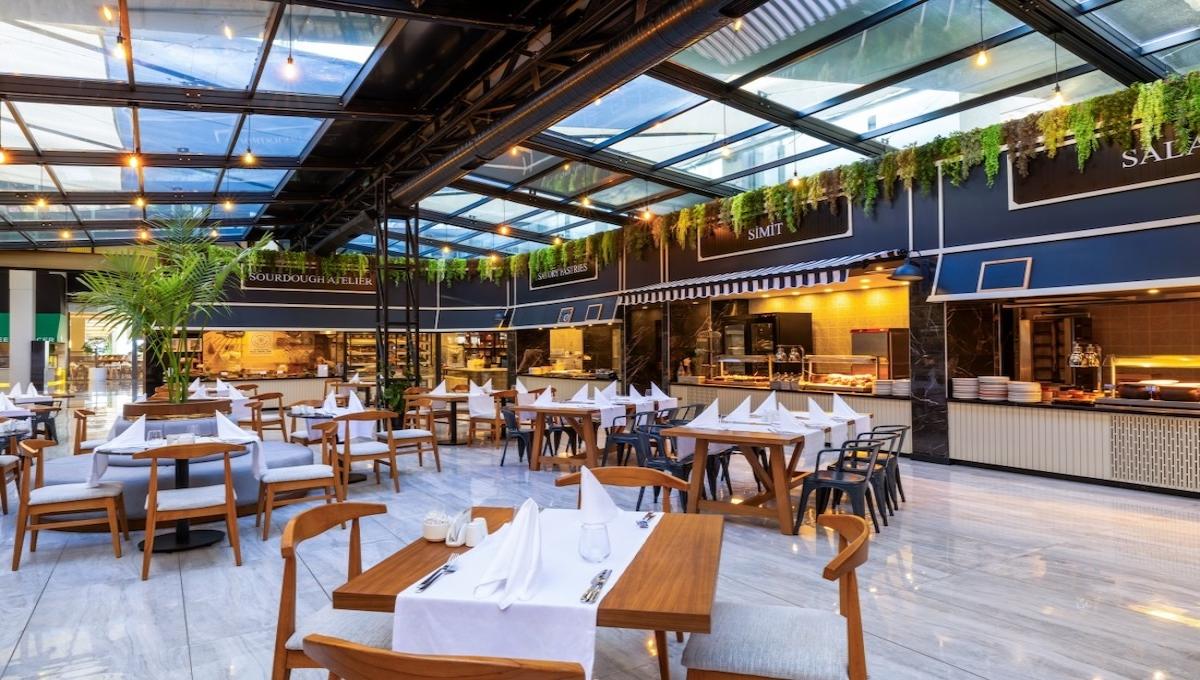 Nirvana Cosmopolitan / Nirvana Cosmopolitan