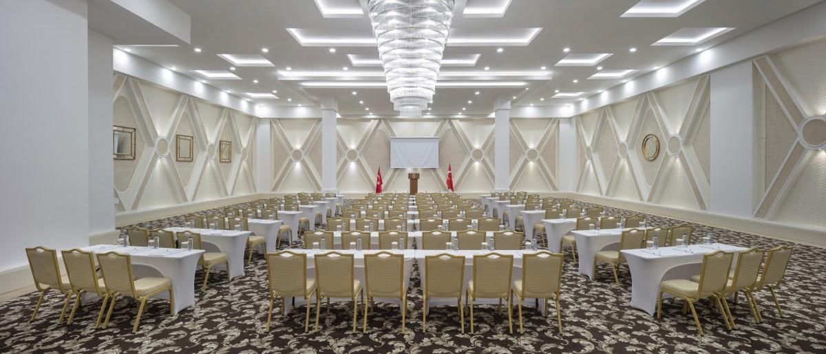 Nirvana Mediterranean Excellence / Nirvana Mediterranean Excellence