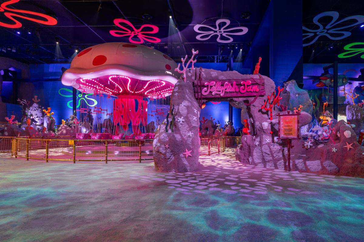 The Land Of Legends Nickelodeon Hotel / The Land Of Legends Nickelodeon Hotel