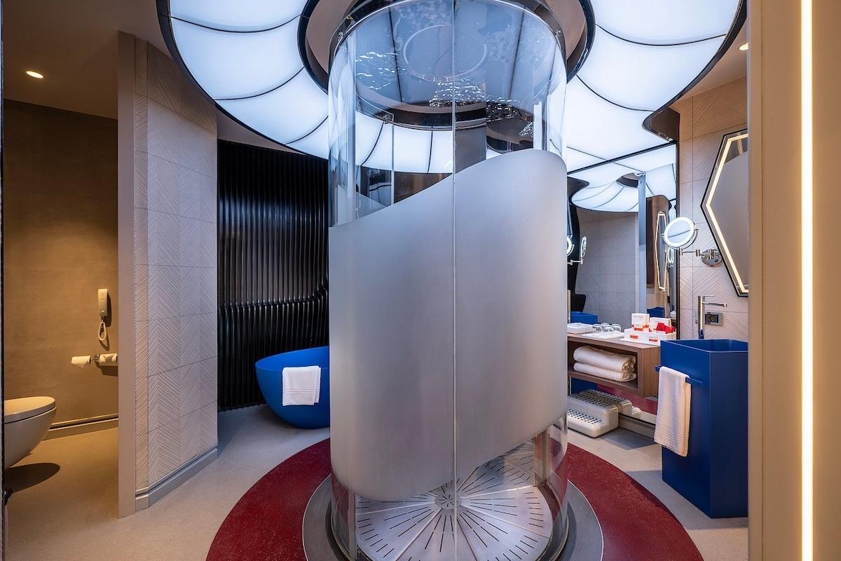 The Land Of Legends Nickelodeon Hotel / The Land Of Legends Nickelodeon Hotel