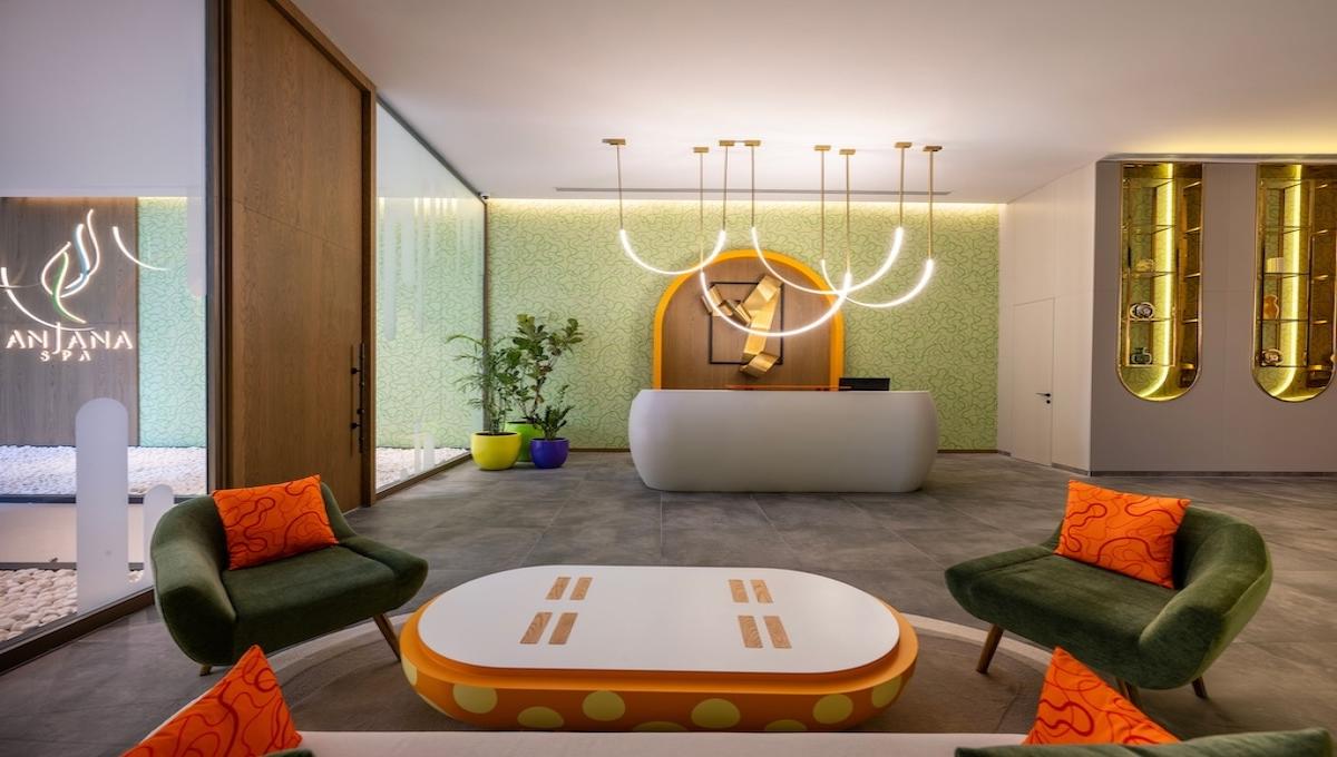 The Land Of Legends Nickelodeon Hotel / The Land Of Legends Nickelodeon Hotel