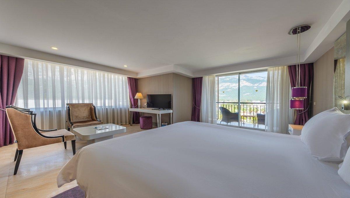 Tui Magic Life Rixos Beldibi (+16) / Tui Magic Life Rixos Beldibi (+16)