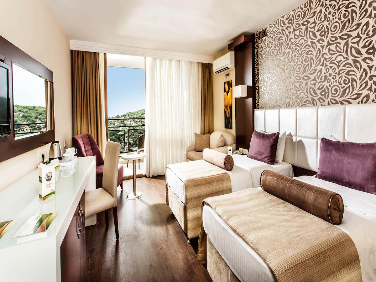 Tusan Beach Resort / Tusan Beach Resort