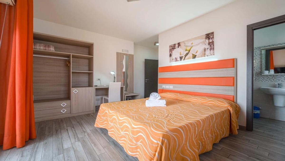 Chrismare / Chrismare