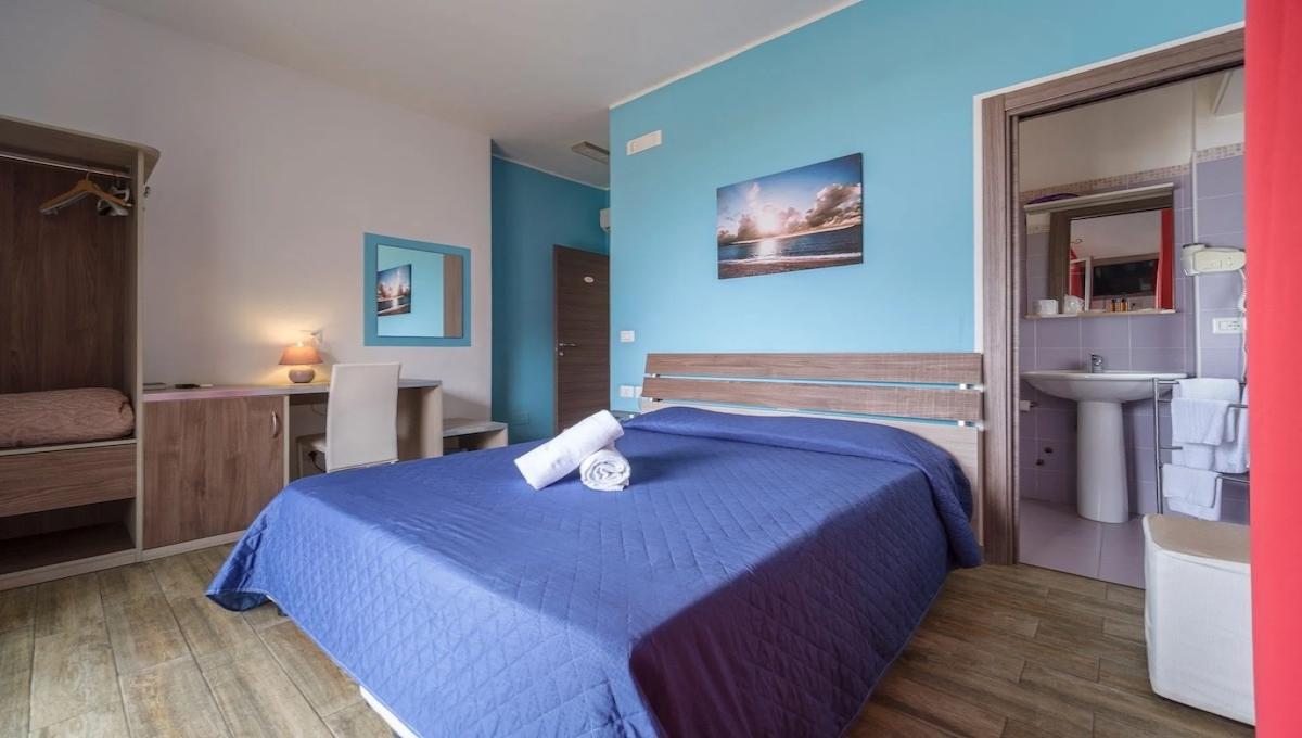 Chrismare / Chrismare