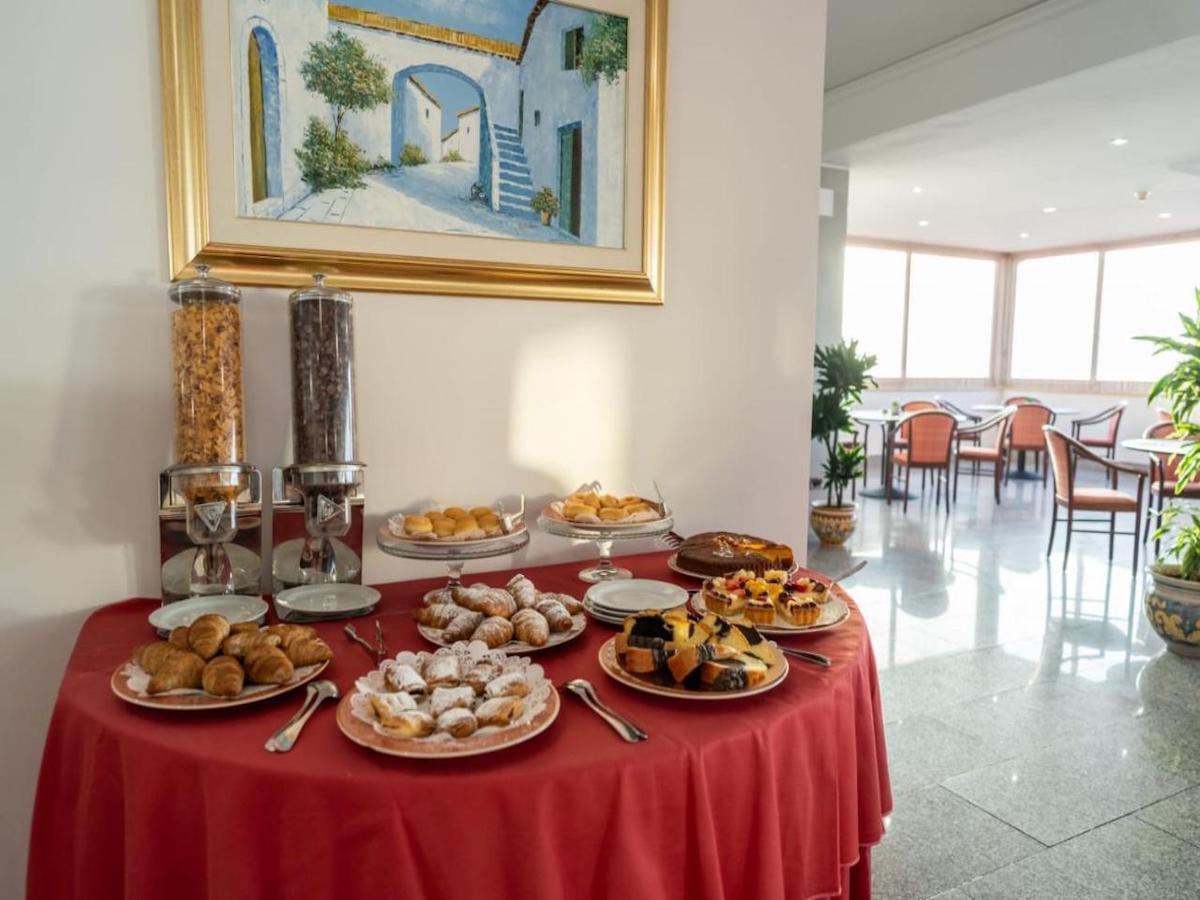 Corallo Hotel / Corallo Hotel