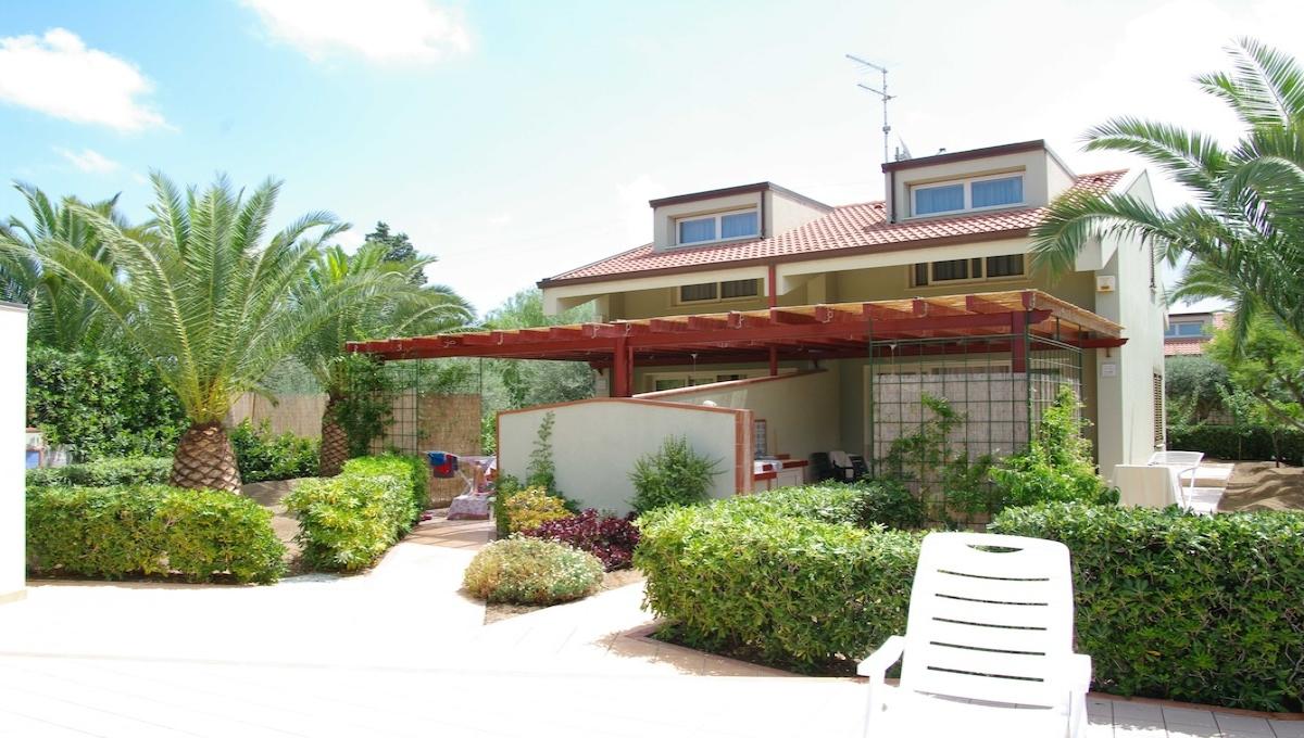 Fontana Barone Residence / Fontana Barone Residence