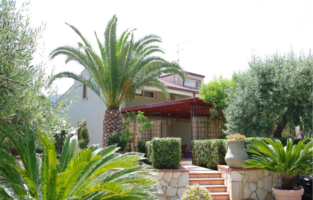 Fontana Barone Residence / Fontana Barone Residence