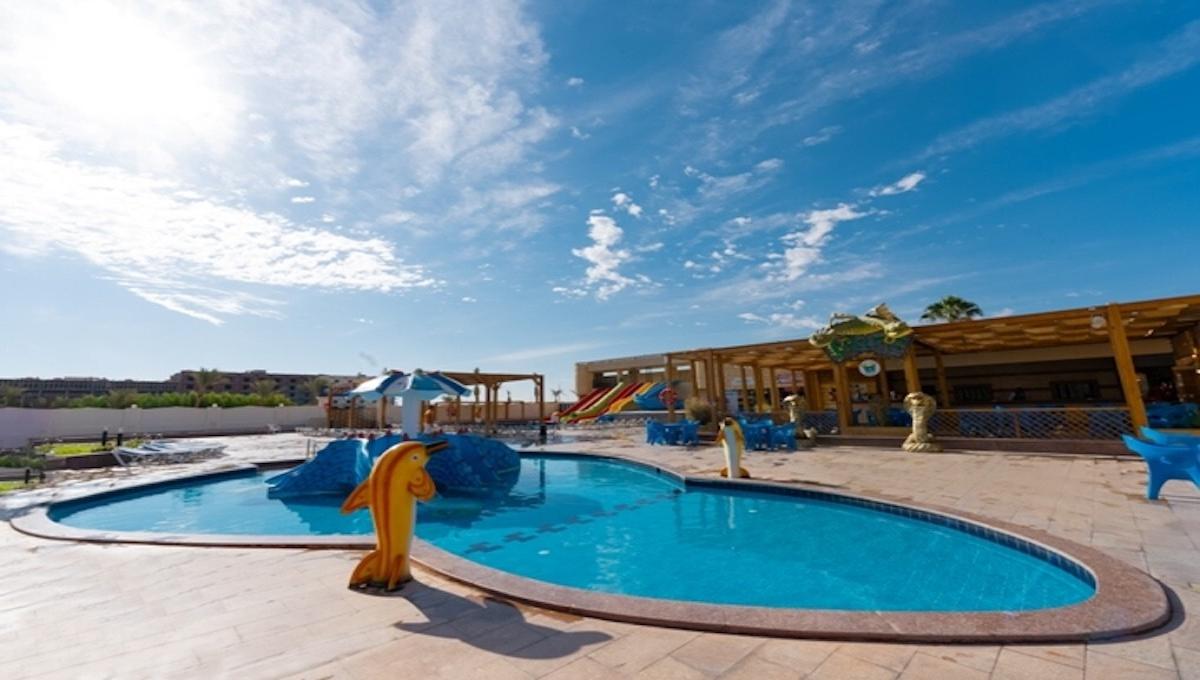 Golden Beach Resort / Golden Beach Resort