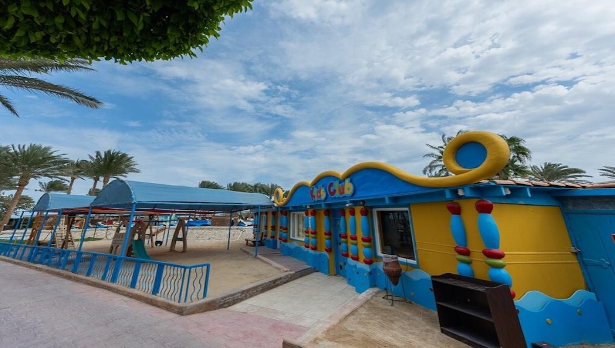 Golden Beach Resort / Golden Beach Resort