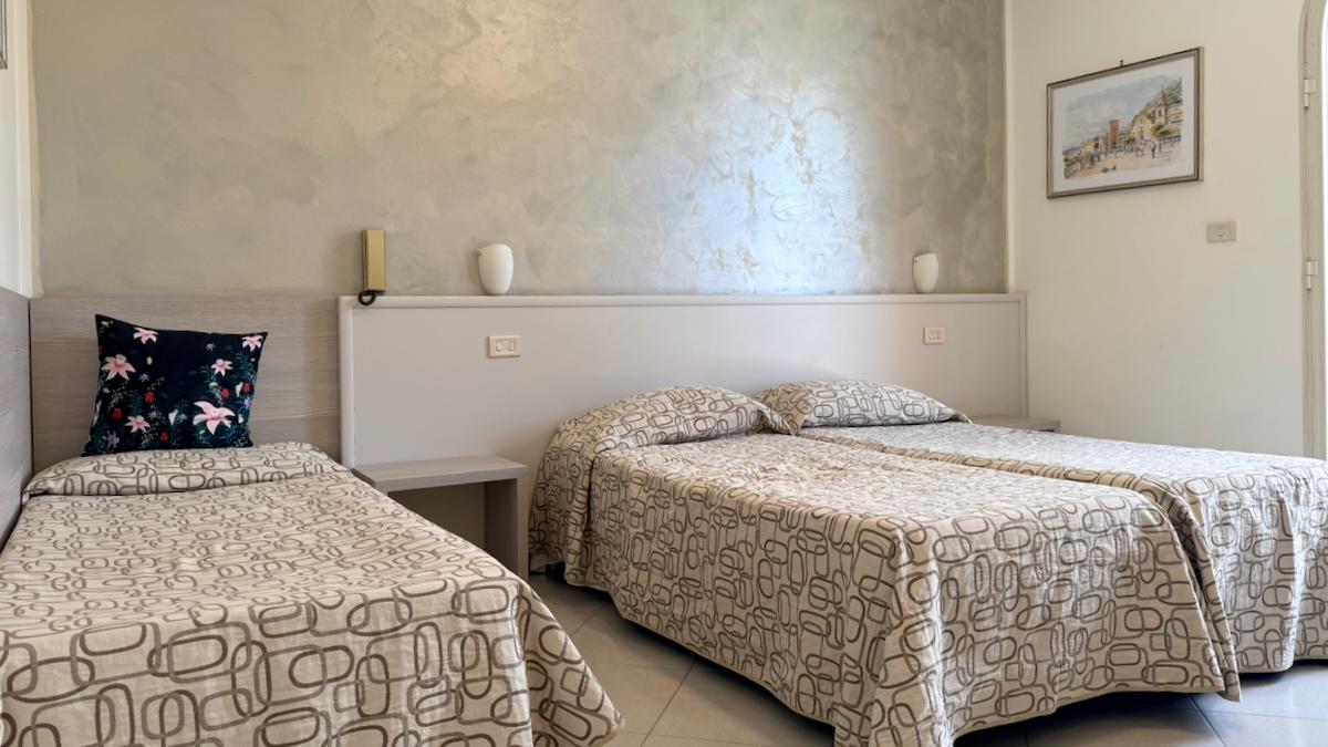 Hotel Alexander / Hotel Alexander