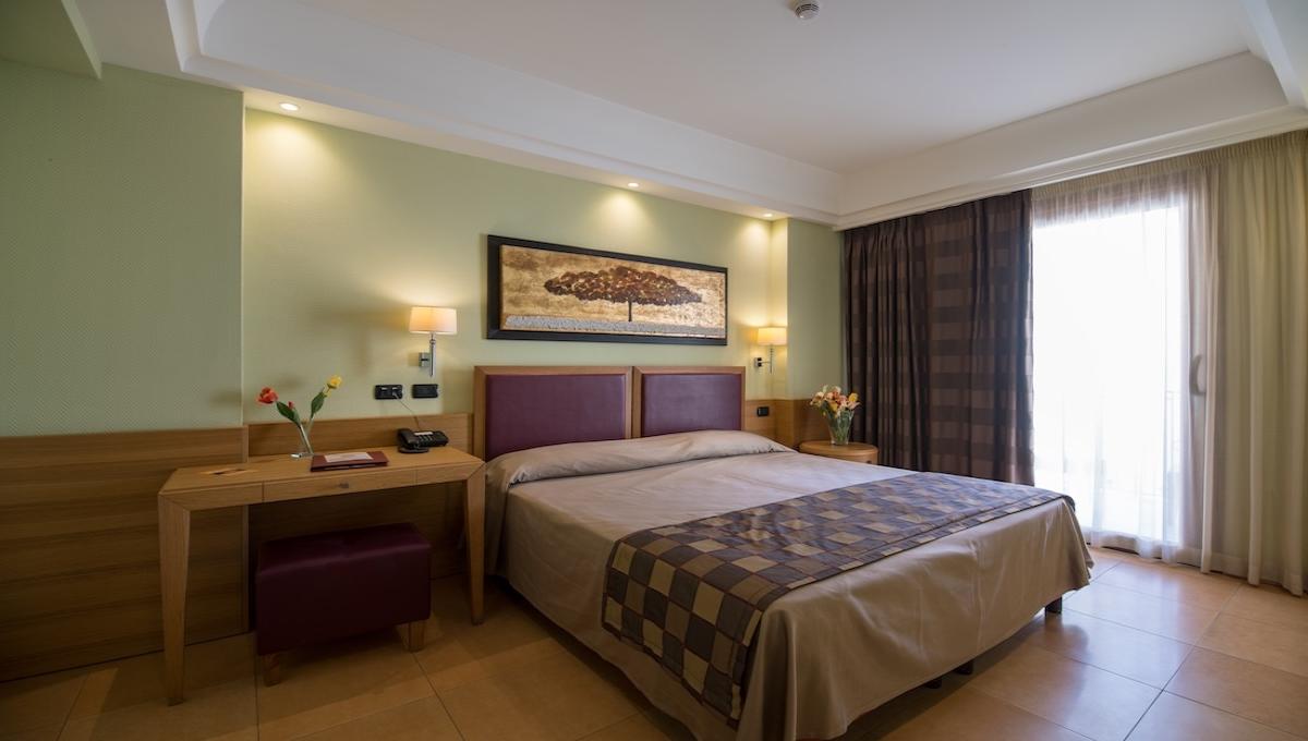 Hotel Artemis / Hotel Artemis