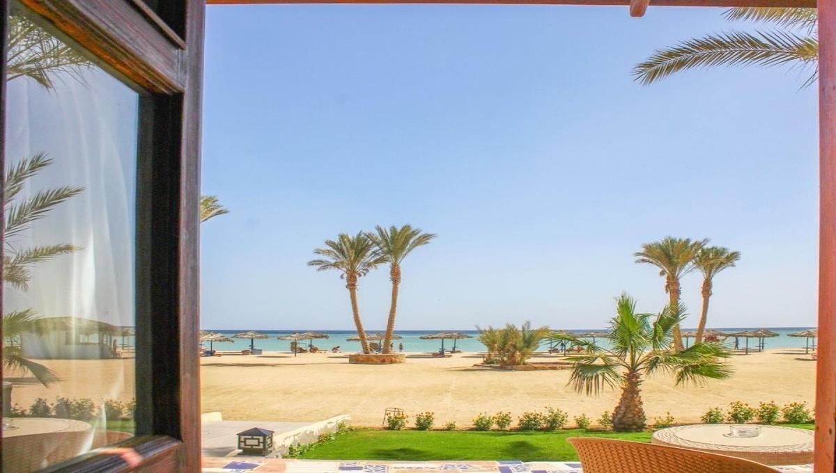 Protels Beach Club & Spa / Protels Beach Club & Spa