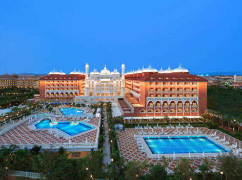 Royal Taj Mahal