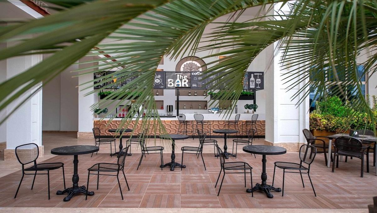 Side Premium / Side Premium