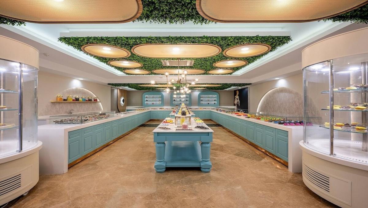 Side Premium / Side Premium